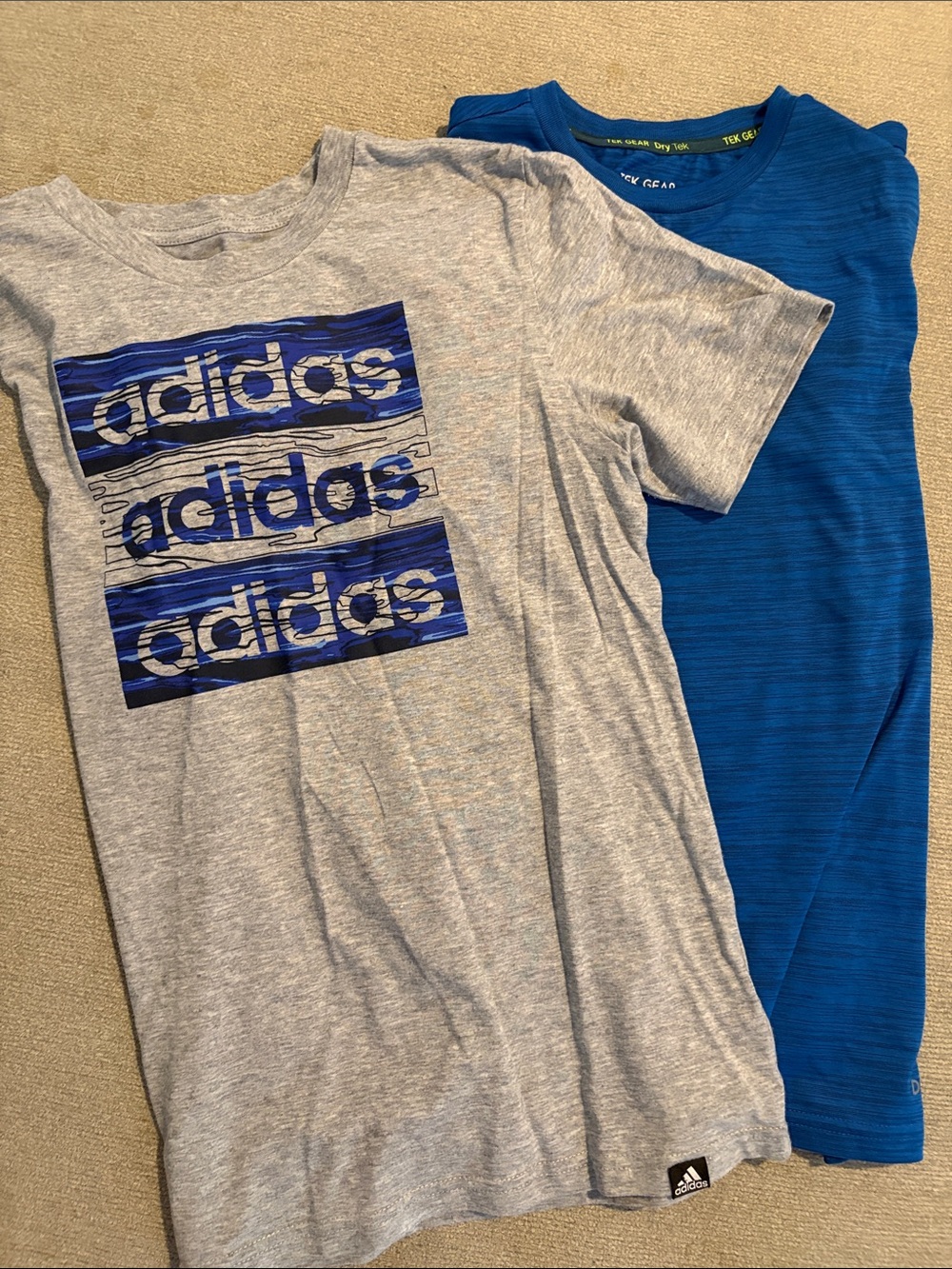 Mix It Blue and Gray Graphic Tee Set